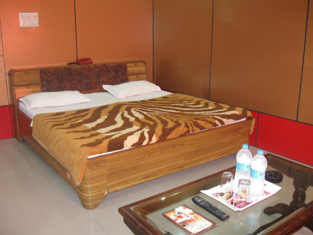 Hotel Shiv Ganga Rishikesh Bilik gambar